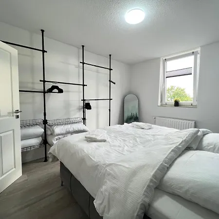 Der Schwan 8 & 10 - Zentral- Stilvoll Appartement *