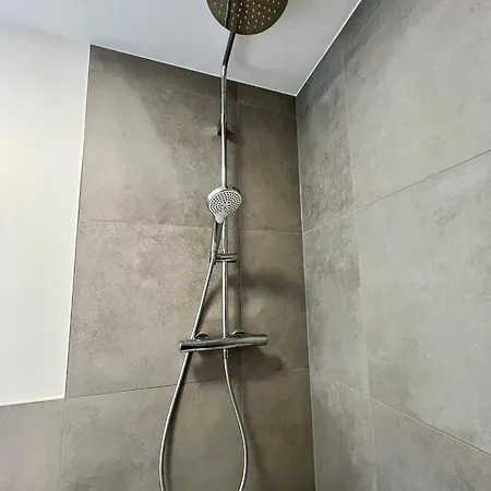 Der Schwan 8 & 10 - Zentral- Stilvoll Apartment Duren