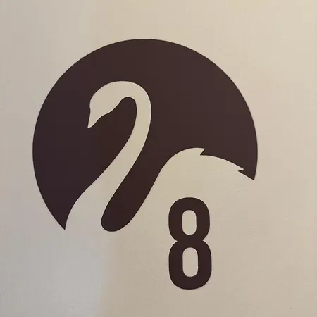 Der Schwan 8 & 10 - Zentral- Stilvoll *