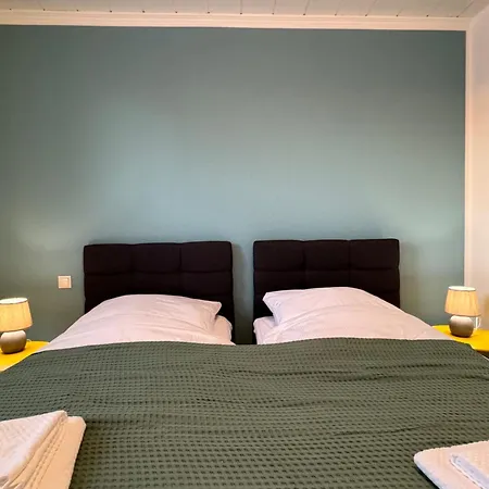 Appartement Der Schwan 8 & 10 - Zentral- Stilvoll Düren - Eifel