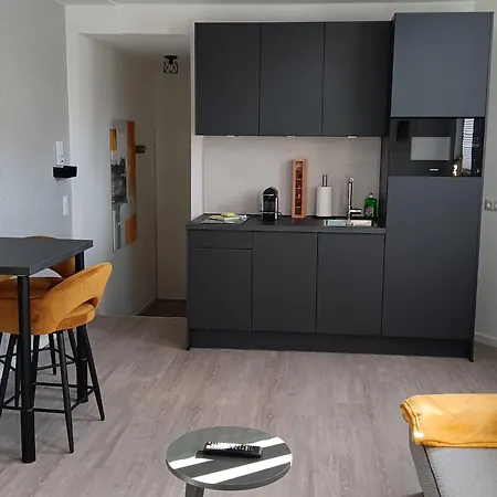 Der Schwan 8 & 10 - Zentral- Stilvoll * Düren - Eifel