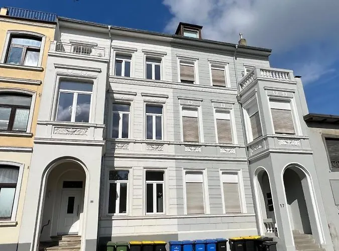 Der Schwan 8 & 10 - Zentral- Stilvoll Appartement Düren - Eifel