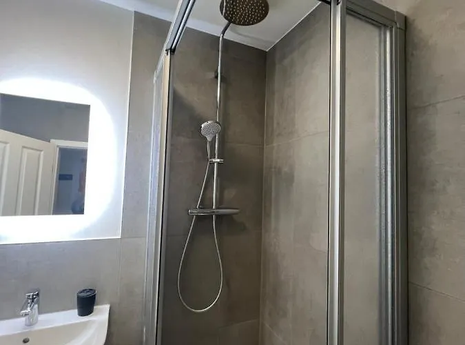 Der Schwan 8 & 10 - Zentral- Stilvoll * Düren - Eifel