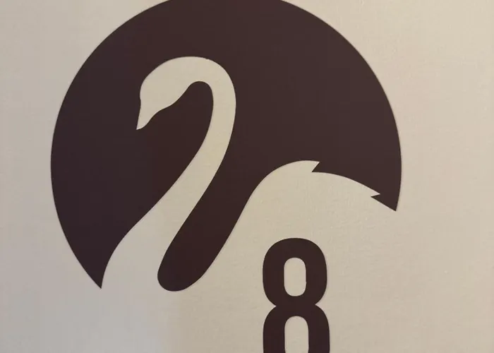 Der Schwan 8 & 10 - Zentral- Stilvoll *